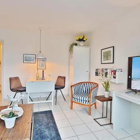 Strandschloesschen Strandschloesschen 8